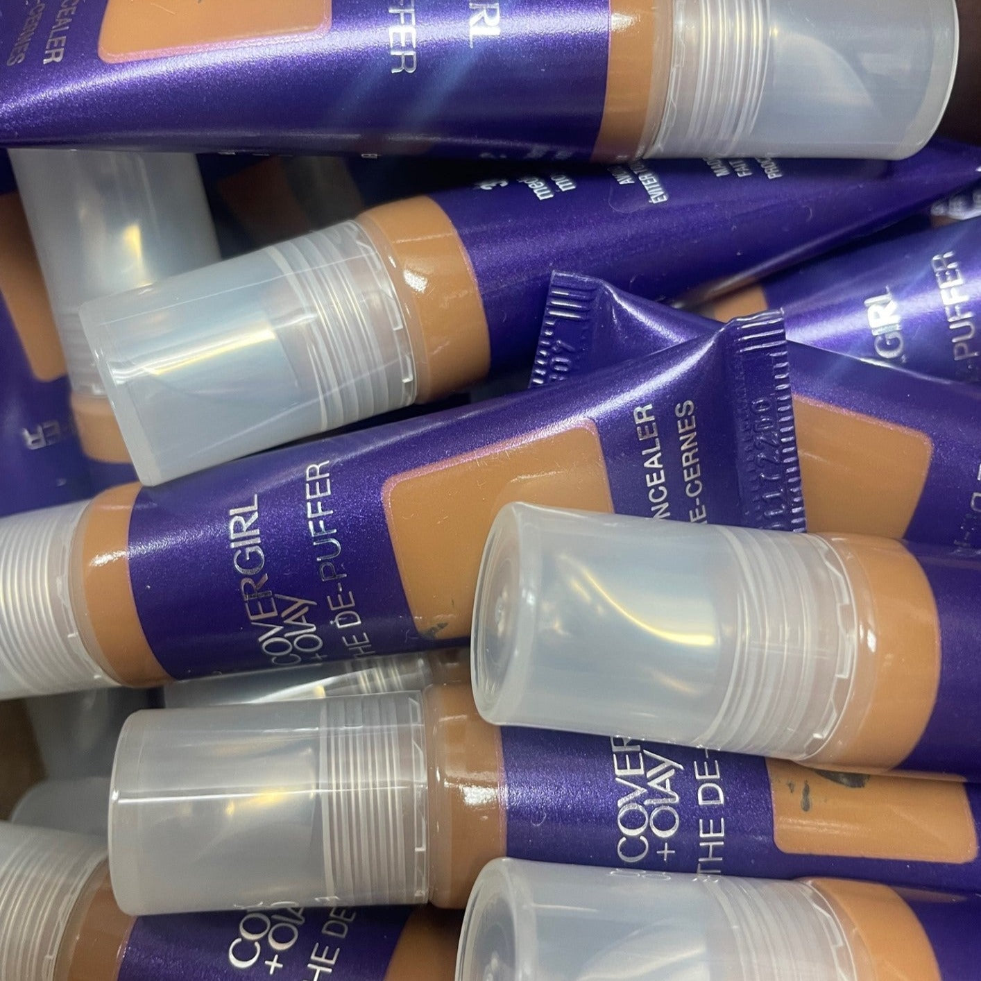 Shelf Pull Makeup - *UNCARDED* Covergirl + Olay De-Puffer Eye Concealer, 360 Medium/Deep, 0.34 oz- (24 PCS LOT) wholesale cosmetics surplus inventory liquidations resell